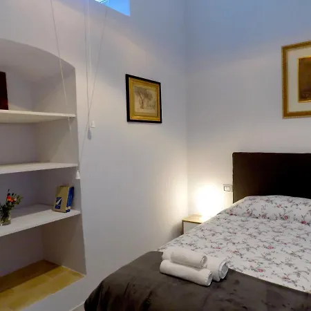 Treehouse Apartman *