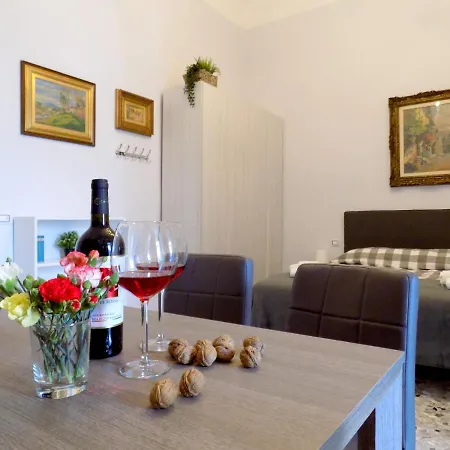 Treehouse Apartman Bari