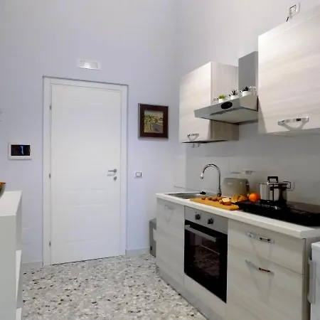 Treehouse Apartman *